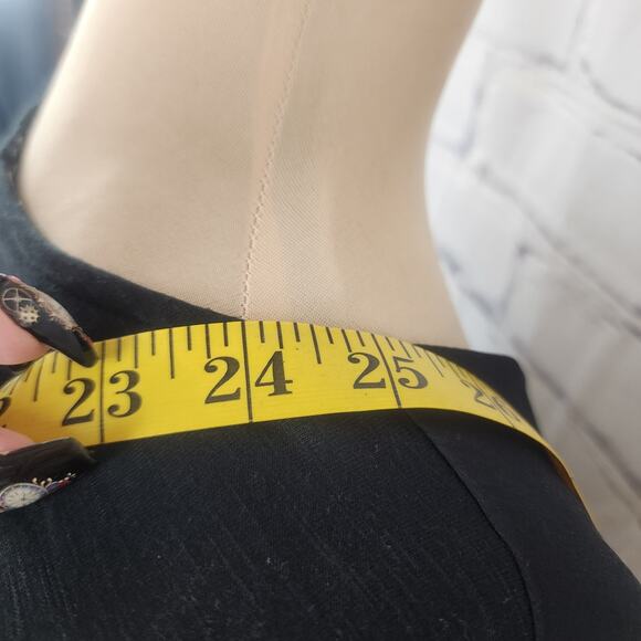 NWT Anthropologie Dolan Contessa Top West Coast Black Chic Sleek Corpcore Office - Picture 8 of 10